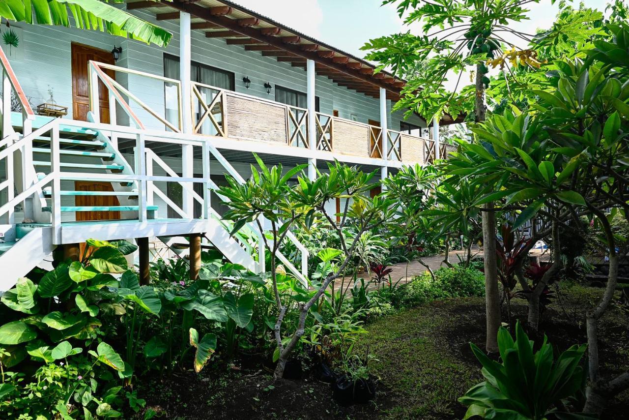 Hare Nua Hotel Boutique Hanga Roa Exterior photo