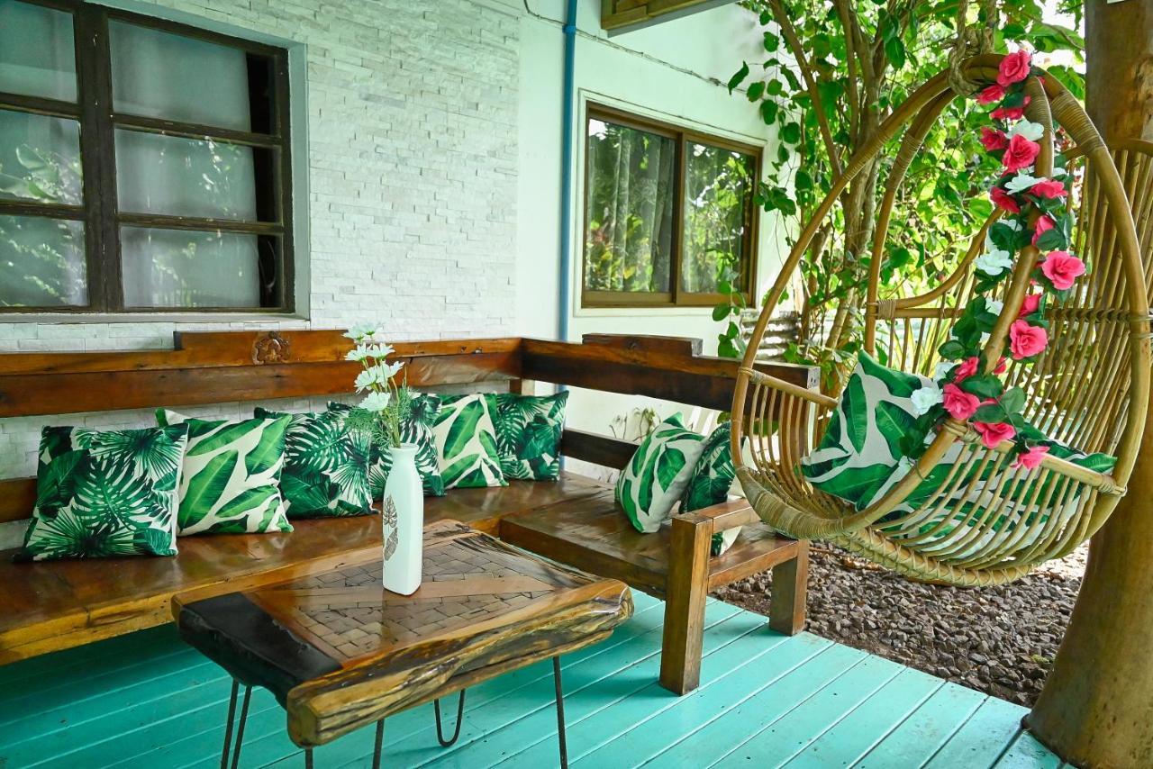 Hare Nua Hotel Boutique Hanga Roa Exterior photo
